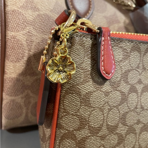 Coach Gold Floral Charm with Tag - Picture 3 of 5